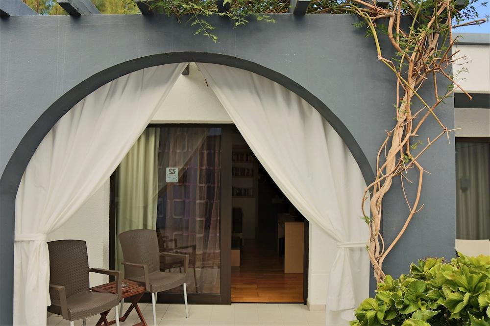 R2 Romantic Fantasia Suites & Dreams - Adults Only Tarajalejo Ngoại thất bức ảnh